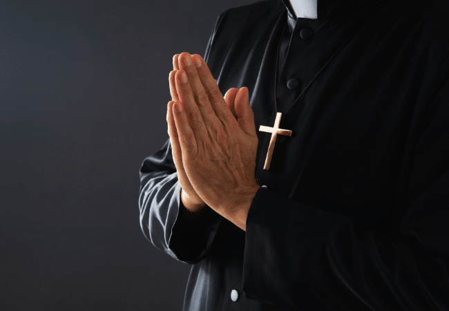 Learn about allegations against Father Oscar Ferland, a Diocese of Providence priest who allegedly sexually abused children in Rhode Island between 1964 and 1991.